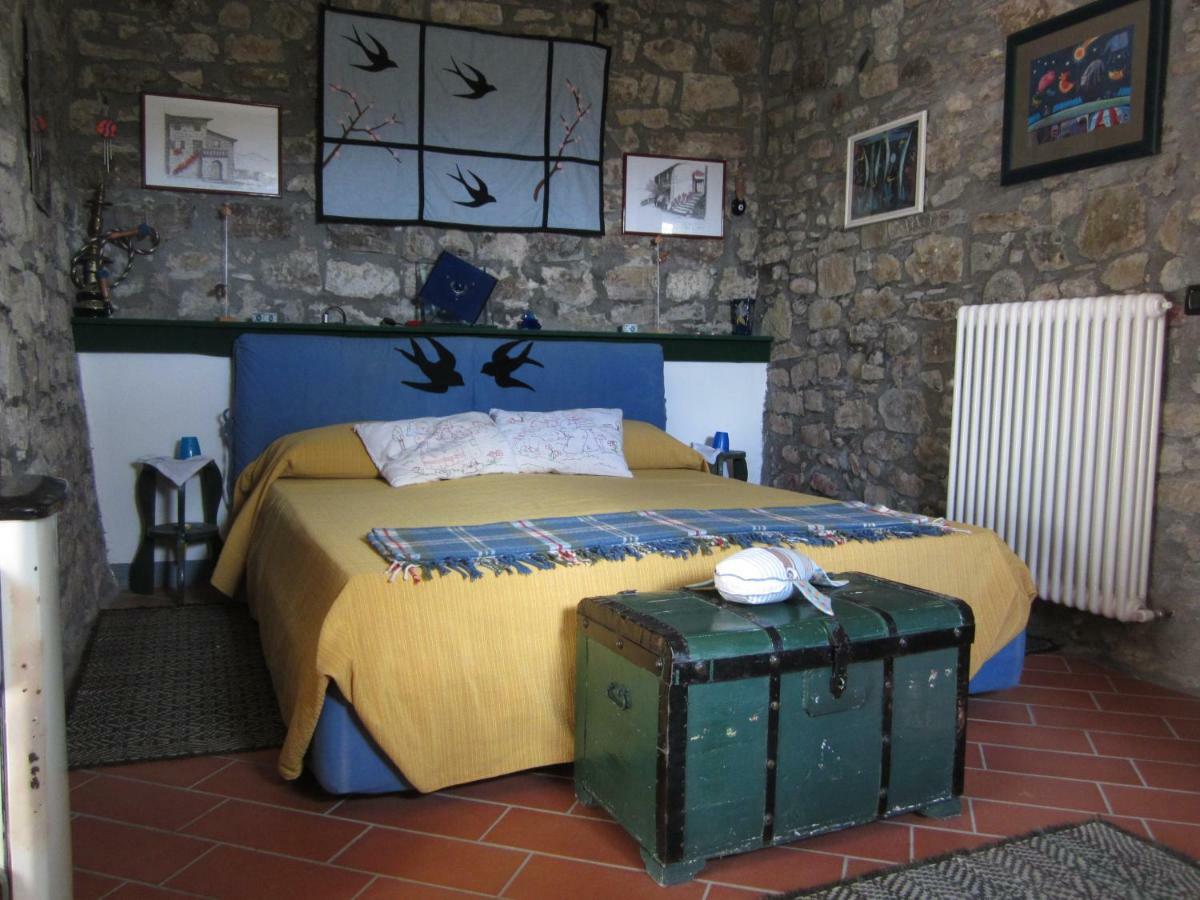 Poggio Delle Rondini Bed & Breakfast Bagnone Eksteriør bilde